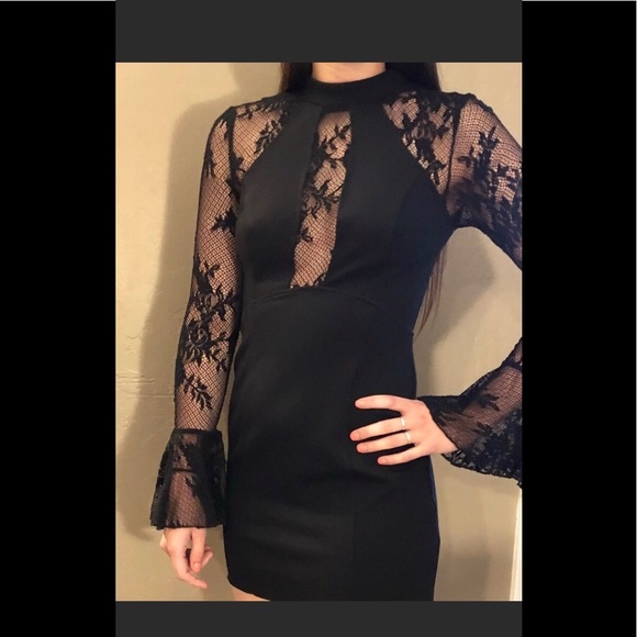 Free People Dresses & Skirts - 🖤 Free People Lacy Dress 🖤